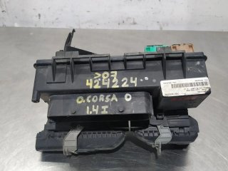 Caja reles / fusibles OPEL CORSA D