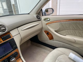 Mercedes-Benz  CLK 2004