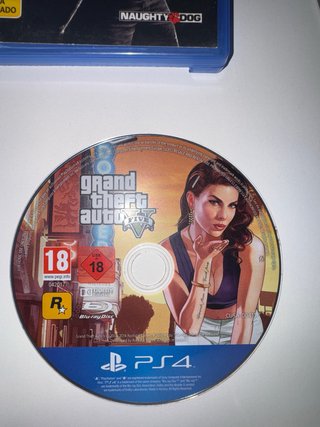 Consola PS4 Negra + Mando + Juegos