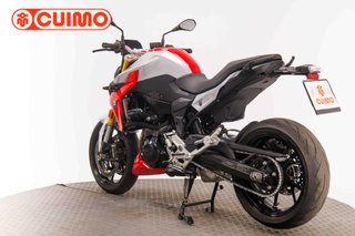 BMW F 900 R
