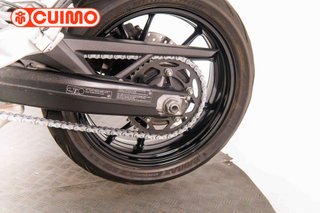 BMW F 900 R
