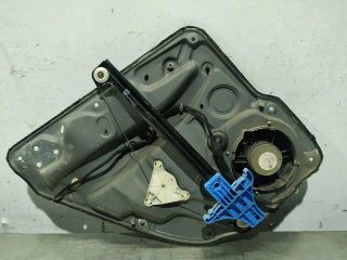 Elevalunas trasero derecho VOLKSWAGEN GOLF IV