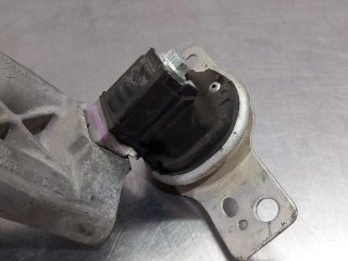Soporte motor derecho RENAULT CLIO III