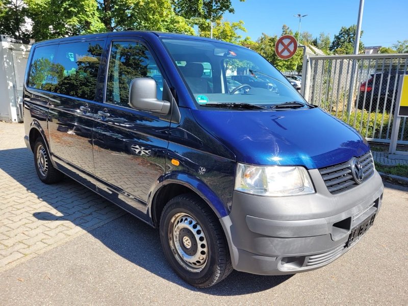 Volkswagen Multivan 2007 - foto 1
