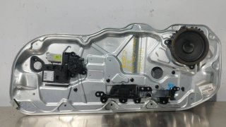 Elevalunas delantero derecho VOLVO C30