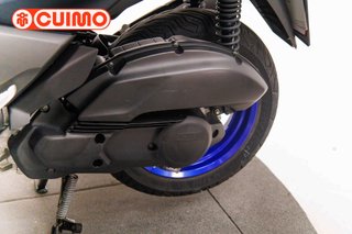 YAMAHA XMAX 125