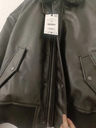Cazadora Bomber Zara Cuello Borrego Negra Talla L