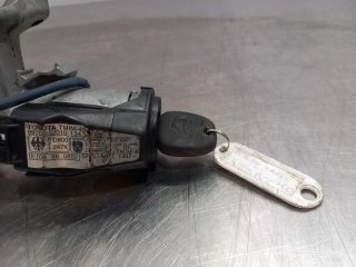 Antirrobo / llave contacto TOYOTA YARIS