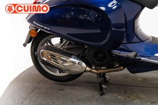 VESPA PRIMAVERA 125