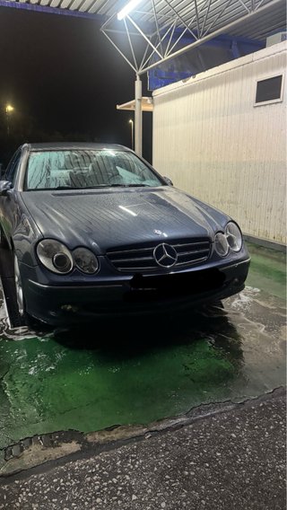 Mercedes-Benz clk270 2003