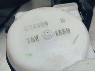 Cinturon seguridad trasero derecho MITSUBISHI