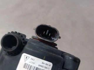 Faro antiniebla derecho TOYOTA COROLLA (E12)