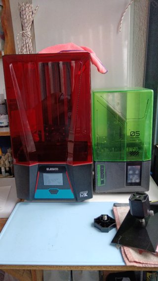 ELEGOO Saturn 3 Impresora 3D Resina Roja