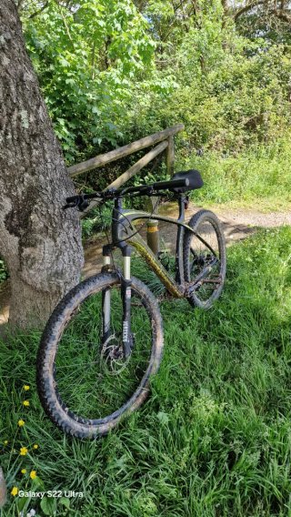 Bicicleta MTB Carbono R27.5 BTT
