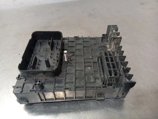 Caja reles / fusibles VOLKSWAGEN PASSAT VARIANT