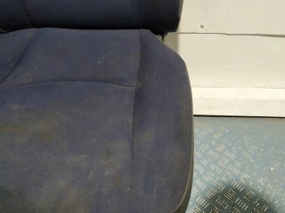 Asiento delantero derecho IVECO DAILY FURGÓN