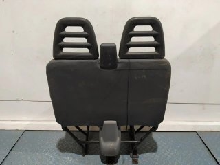 Asiento delantero derecho IVECO DAILY FURGÓN