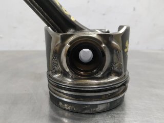 Piston VOLKSWAGEN TOUAREG (7LA)