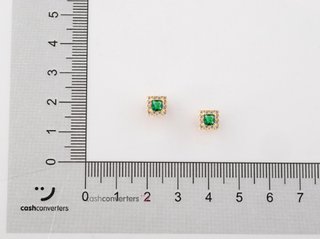 pendientes oro 18k con piedra con circonita