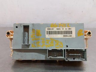 Caja reles / fusibles FIAT STILO (192)