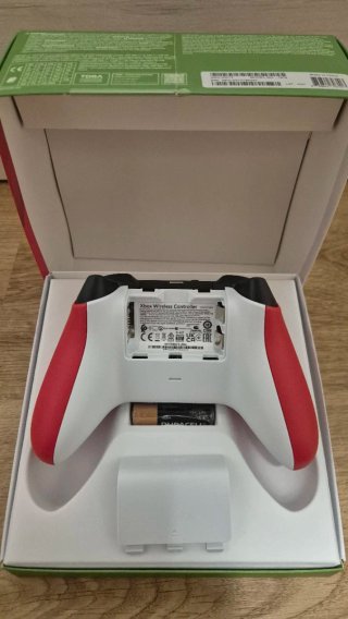 Mando Xbox Series Pulse Red