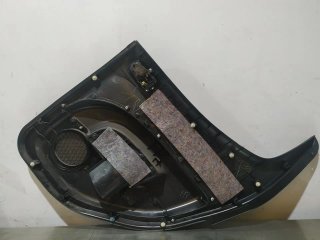 Guarnecido puerta trasera izquierda MITSUBISHI