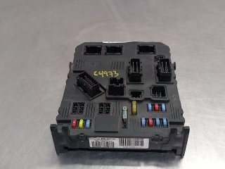 Caja reles / fusibles PEUGEOT 407