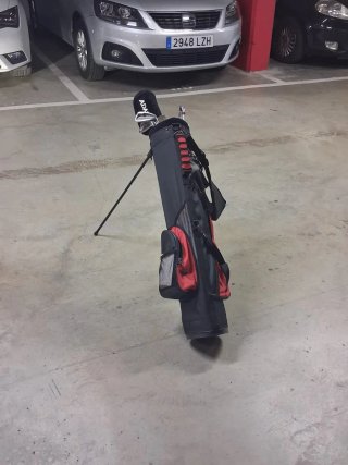 Palos de golf Adams