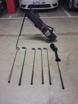 Palos de golf Adams