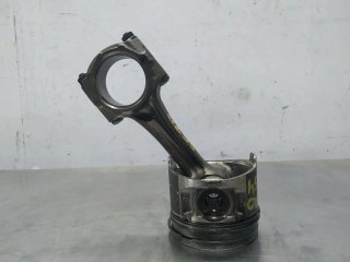 Piston MITSUBISHI MONTERO (V60/V70)
