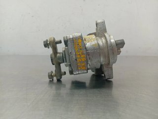 Bomba direccion CHRYSLER VOYAGER (RG)