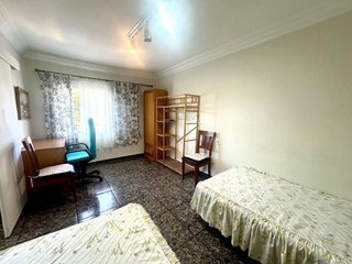 Piso en venta en Ciudad Jardín en Alicante