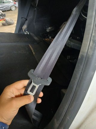 CINTURON SEGURIDAD TRASERO IZQUIERDO Peugeot 208 (01.2012->)