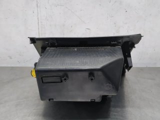 Guantera PEUGEOT 2008