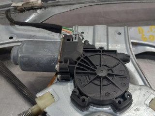Elevalunas delantero derecho RENAULT CLIO III