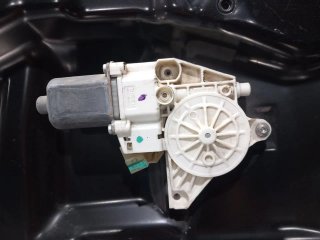 Elevalunas delantero izquierdo MERCEDES-BENZ