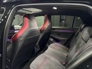Volkswagen Golf 8.5 GTI 2.0 TSI 300cv CLUBSPORT