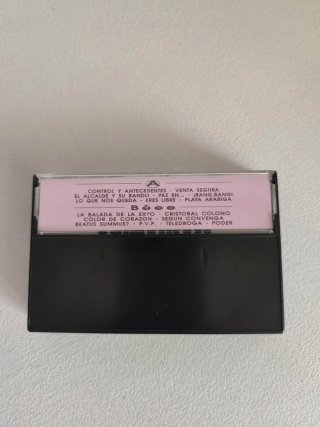 Casete. Maniática.