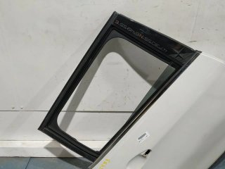 Puerta trasera derecha PEUGEOT 2008