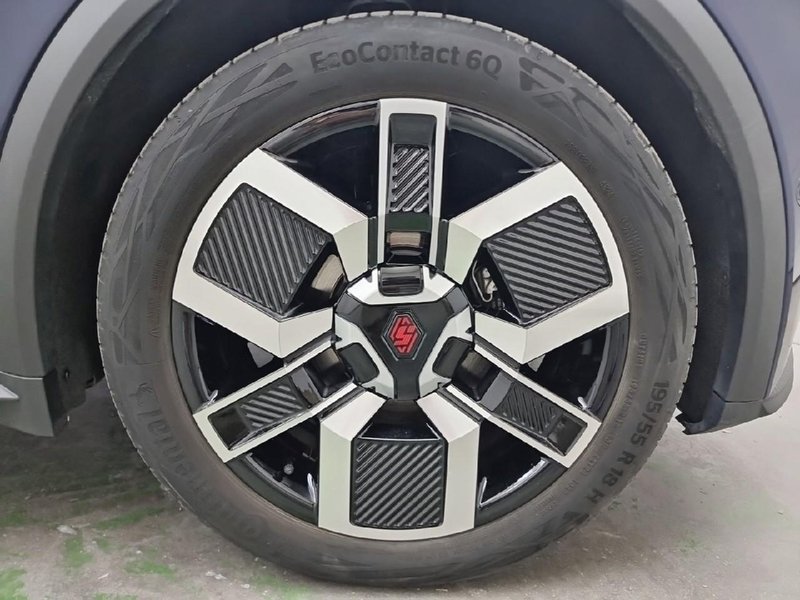 Renault E-Tech 2024, foto 10