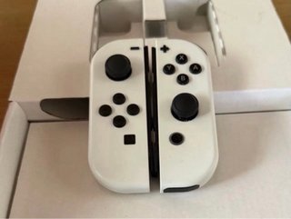 Nintendo Switch OLED Blanca y Negra