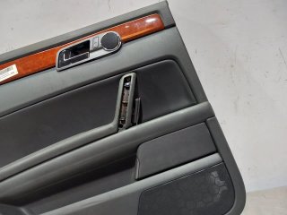 Guarnecido puerta trasera izquierda VOLKSWAGEN