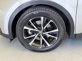 TOYOTA Toyota C-HR C-HR 220PH Advance