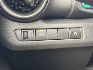 TOYOTA Toyota C-HR C-HR 220PH Advance
