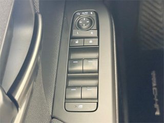 TOYOTA Toyota C-HR C-HR 220PH Advance