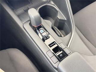 TOYOTA Toyota C-HR C-HR 220PH Advance