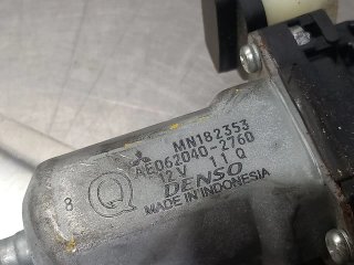 Elevalunas trasero derecho MITSUBISHI L200