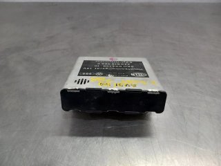 Centralita motor uce AUDI 100 AVANT (445)