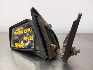 Retrovisor derecho SKODA FAVORIT (781)