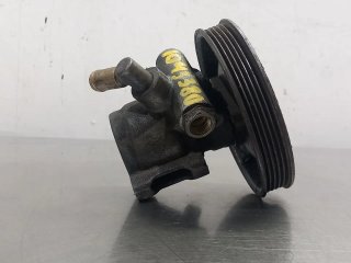 Bomba direccion FORD ESCORT BERL./TURNIER